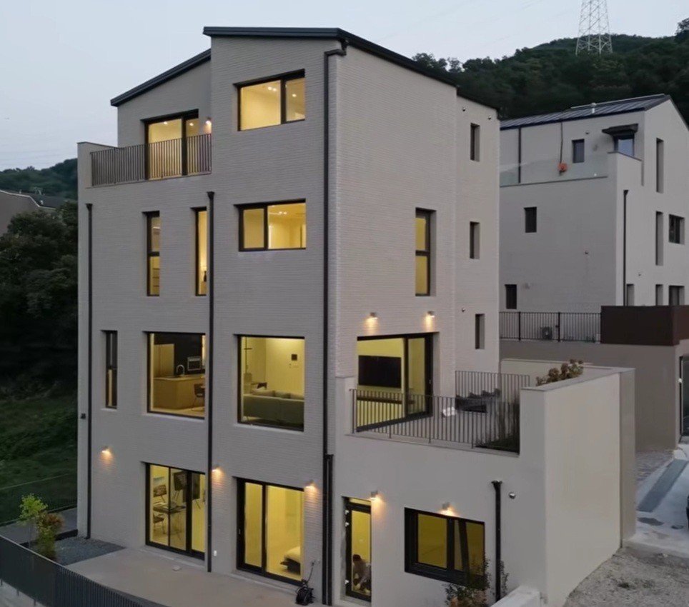 능평동 프리미엄 타운하우스 단지 전경